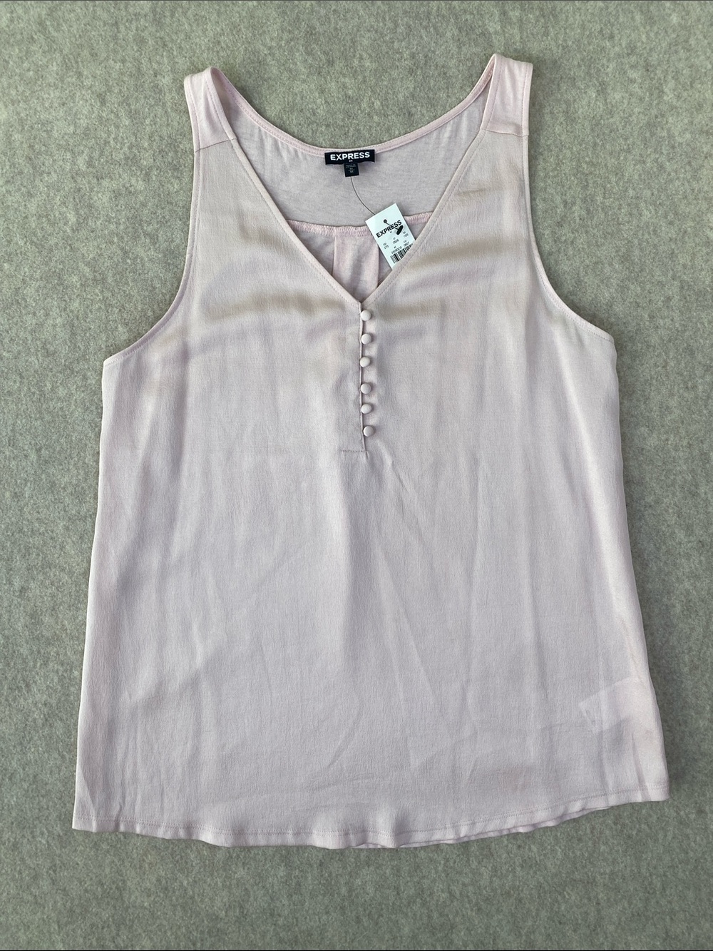 NWT Express Women's Pale Pink Button-Front Sleeveless Top | size medium